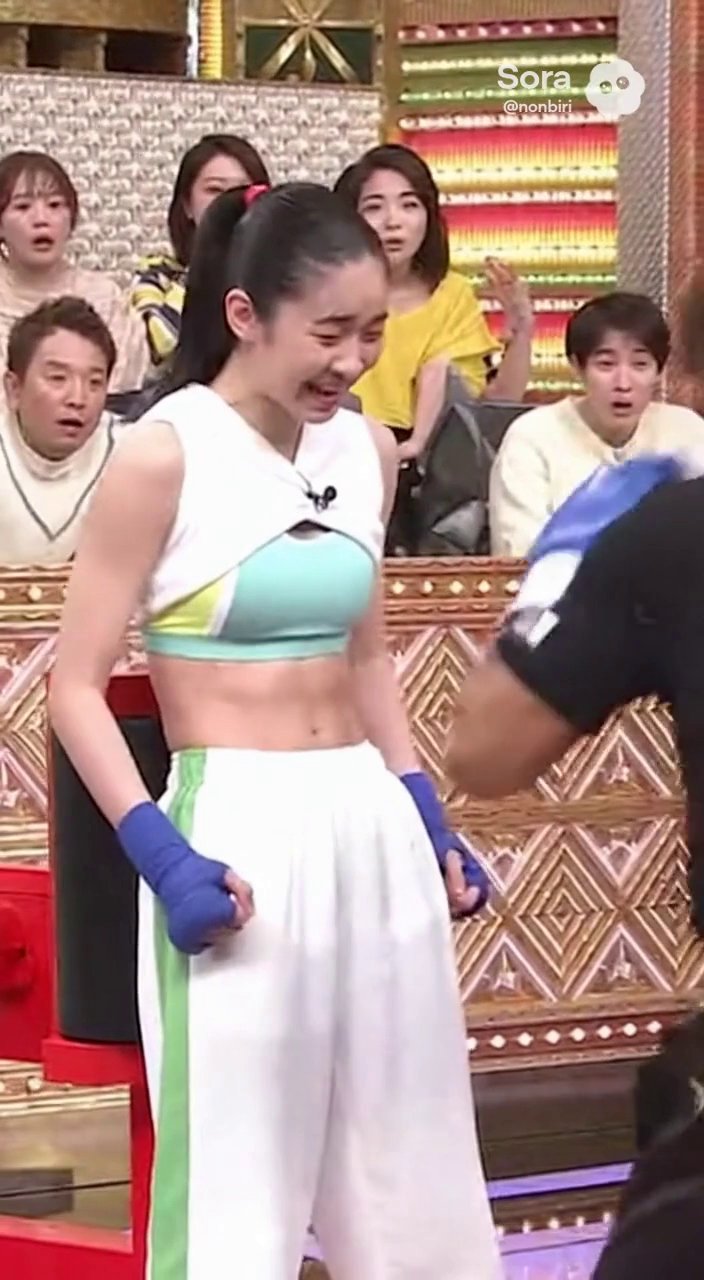 キャットファイトの熱気と台風のウネリ！